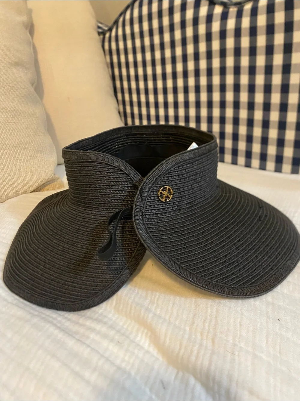 Vix Paula Hermanny Hat Women’s Straw Visor Black Sun Hat Beach Resort Wear